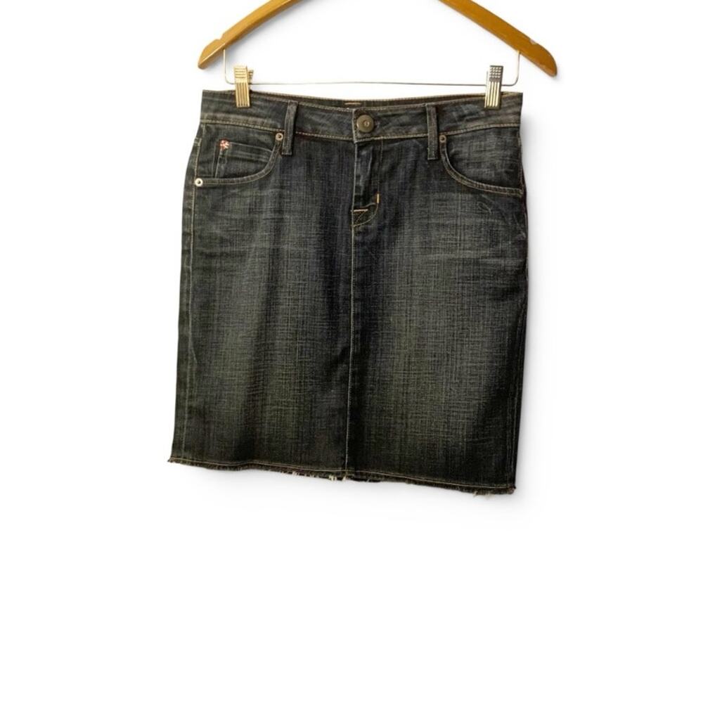 Hudson dark wash skirt size 26